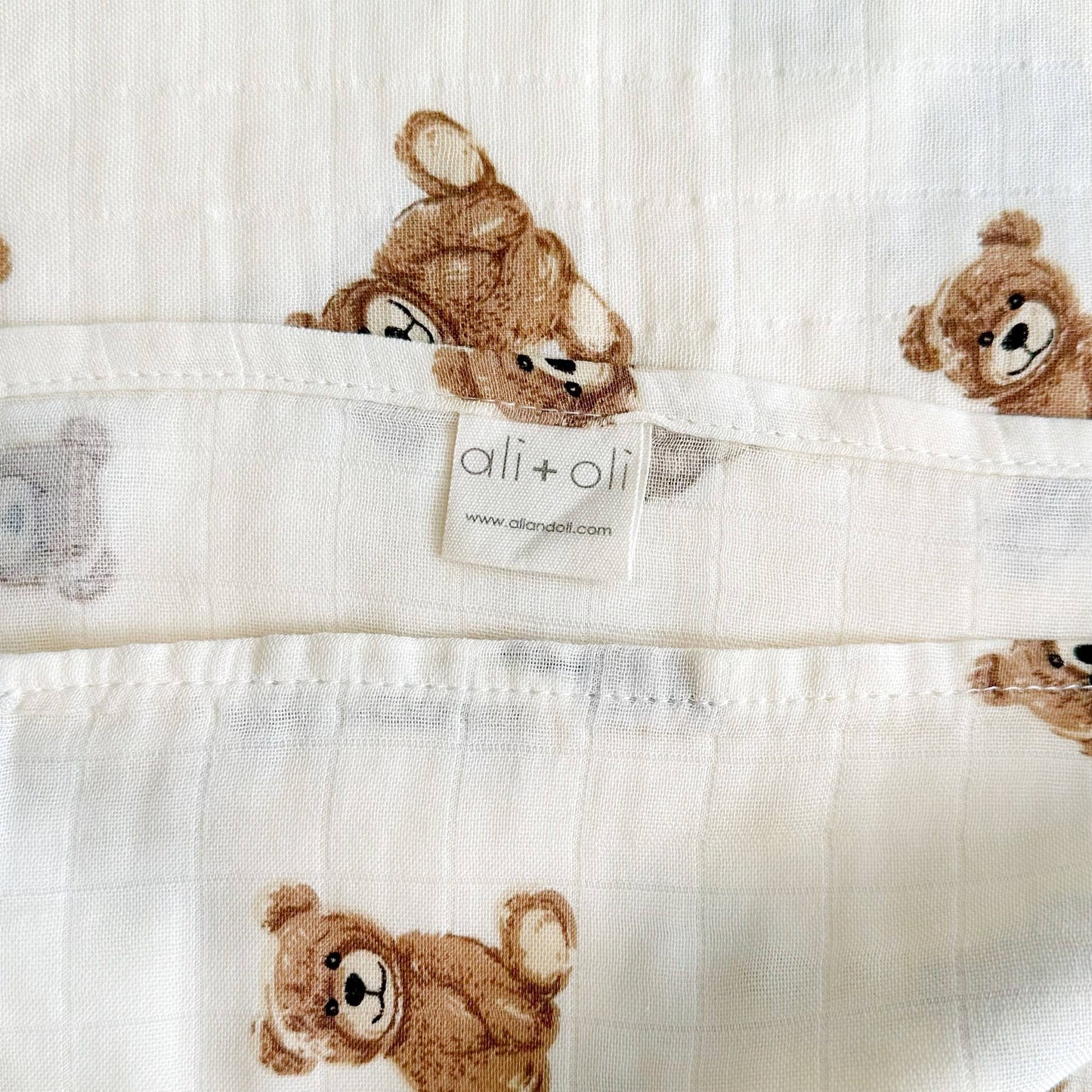 Bamboo Muslin Swaddle Blanket | Teddy Bear